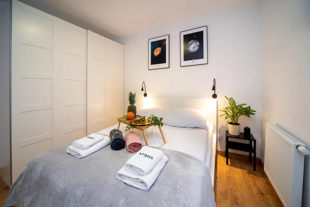 Maya'S Flats & Resorts 49 - Spacious 3 Rooms Apartment In Szafarnia Gdansk 0*,